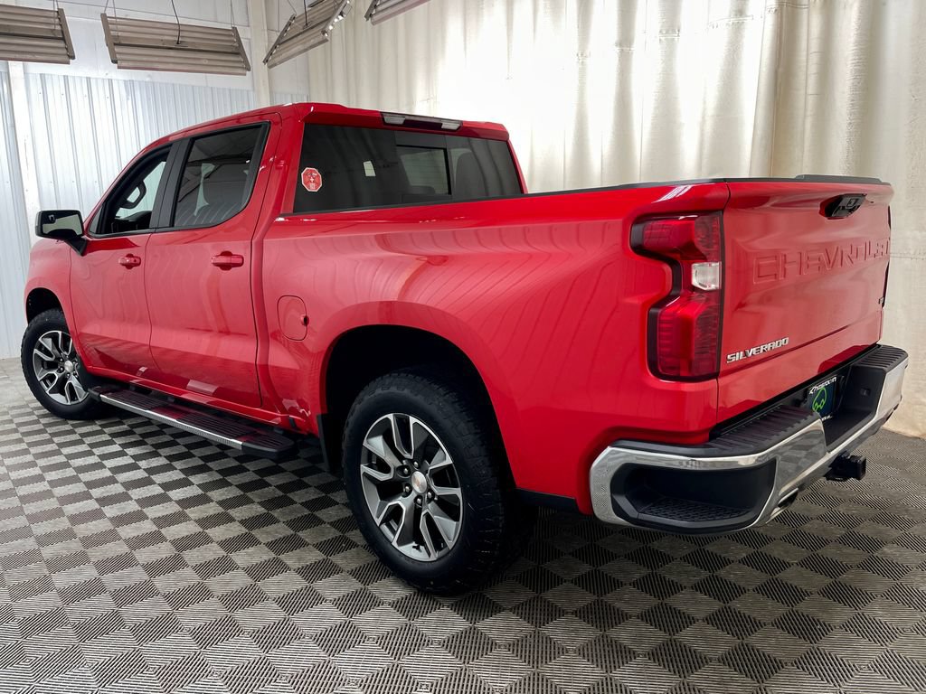Certified 2024 Chevrolet Silverado 1500 LT AWD/4WD image 16