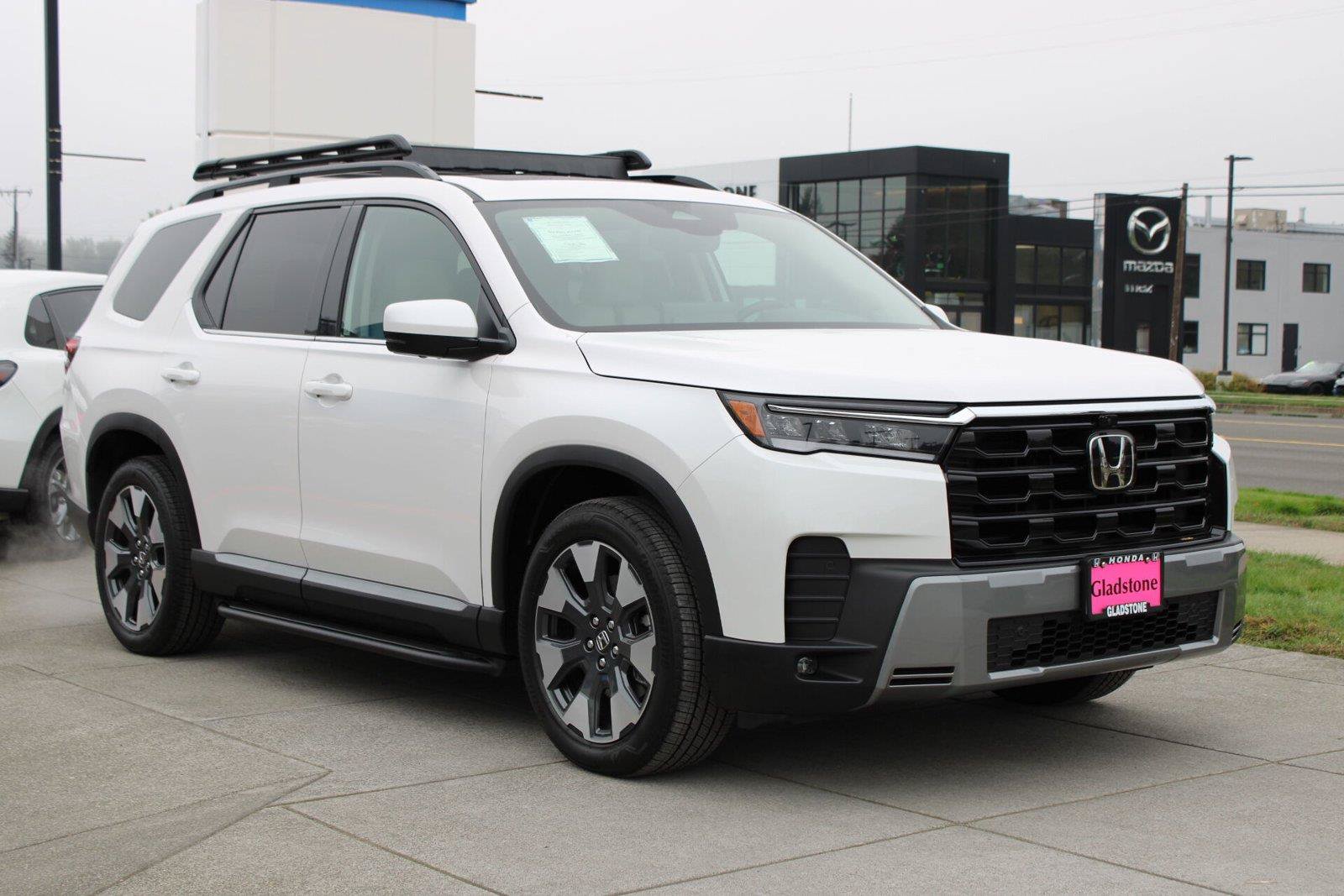 New 2026 Honda Pilot Touring image 7
