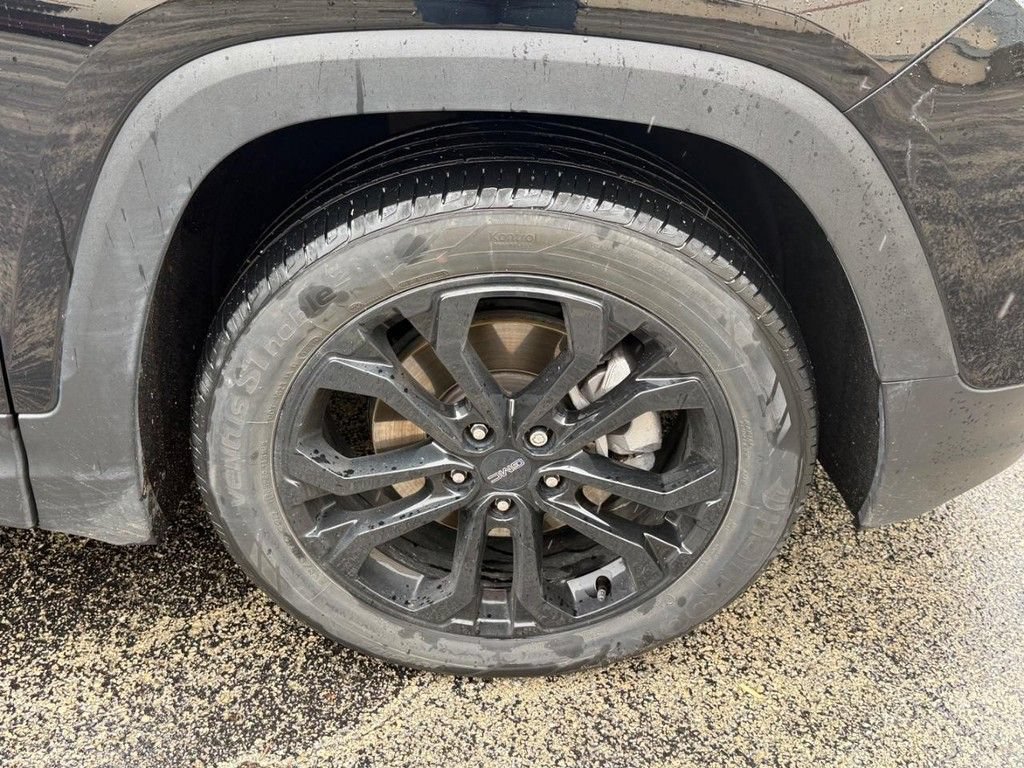 Used 2019 GMC Terrain SLT w/ Preferred Package AWD/4WD image 10