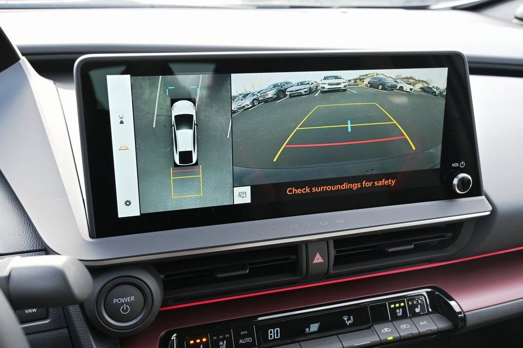 New 2026 Toyota Prius Plug-In Hybrid image 32