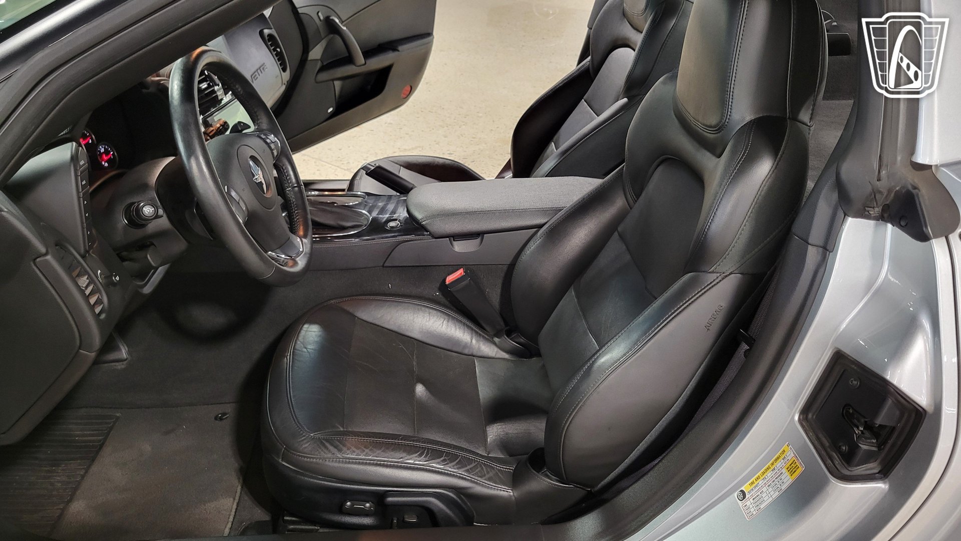 Used 2013 Chevrolet Corvette Coupe w/ 3LT Preferred Equipment Group RWD image 18