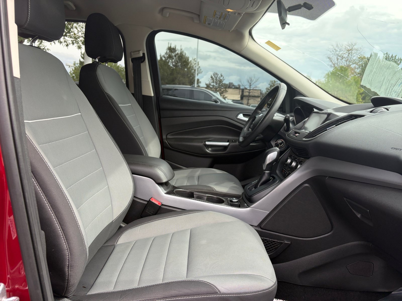 Used 2015 Ford Escape SE AWD/4WD image 31