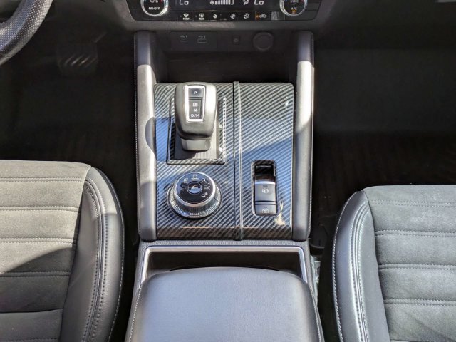 Used 2024 Mitsubishi Outlander SE FWD image 21