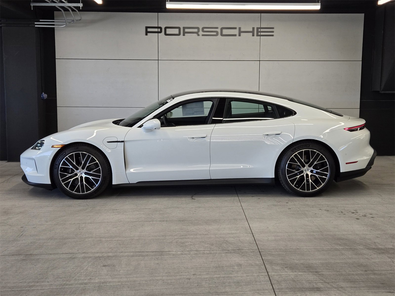 New 2025 Porsche Taycan image 2