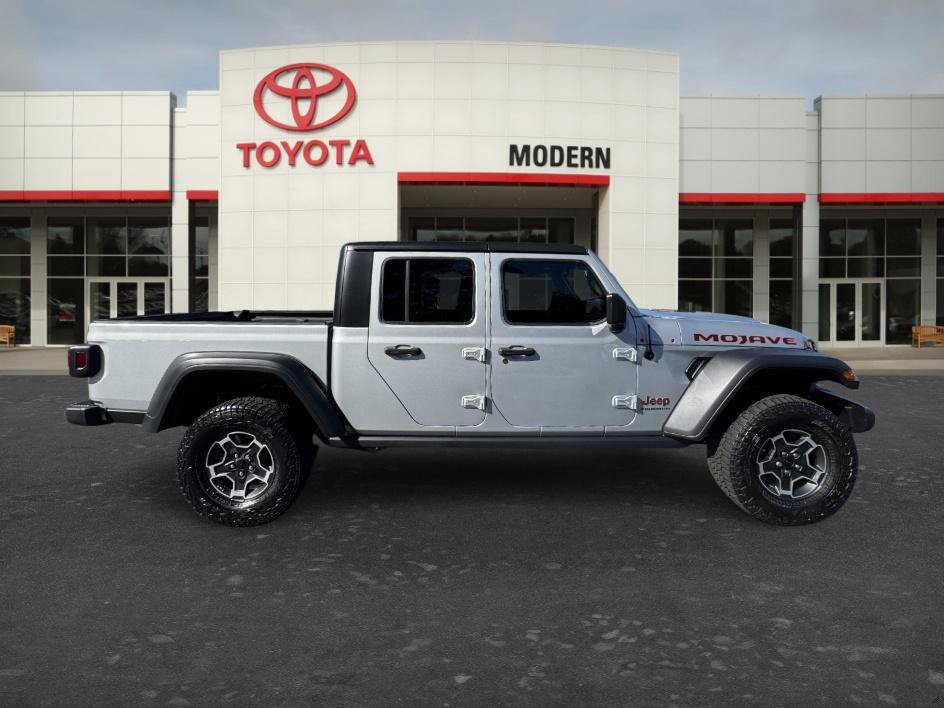 Used 2023 Jeep Gladiator Mojave w/ Cold Weather Group AWD/4WD image 4
