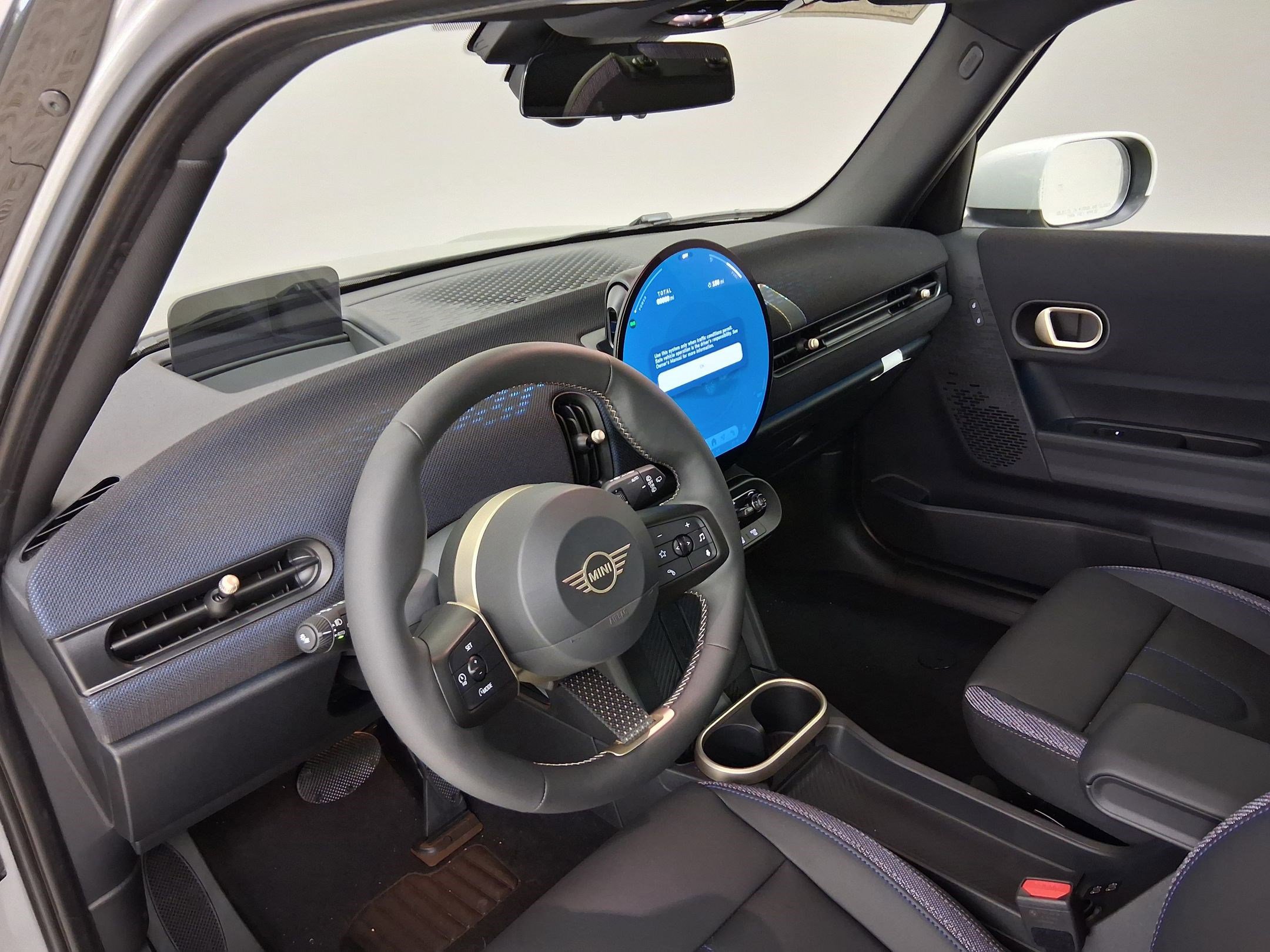 New 2026 MINI Cooper S image 2