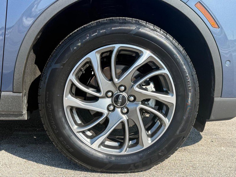 Certified 2022 Lincoln Corsair FWD w/ Equipment Group 101A image 5