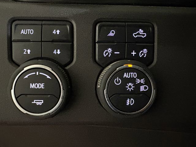 Used 2024 Chevrolet Silverado 1500 ZR2 w/ Technology Package image 13