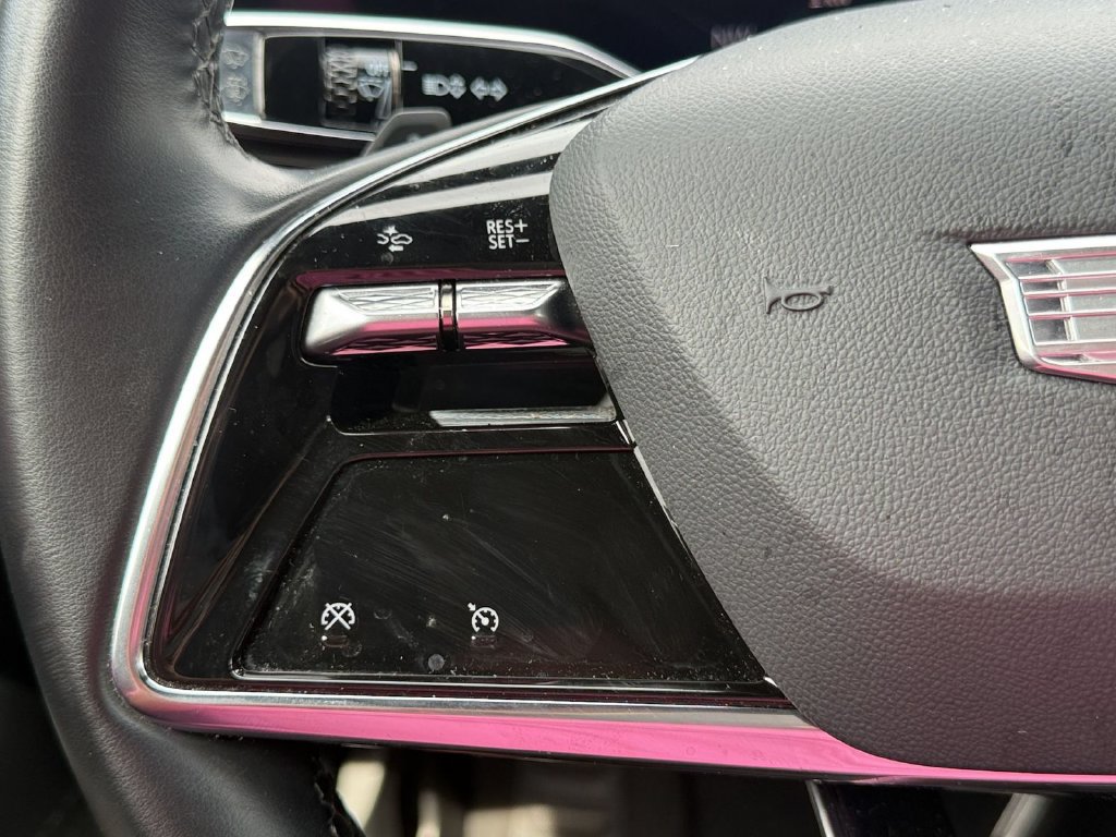 Certified 2024 Cadillac Lyriq Tech AWD/4WD image 23