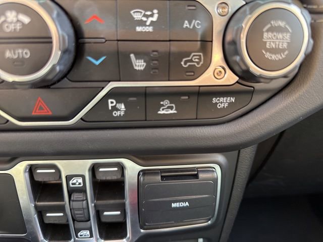 Used 2025 Jeep Wrangler Unlimited Rubicon 4xe w/ Safety Group image 46