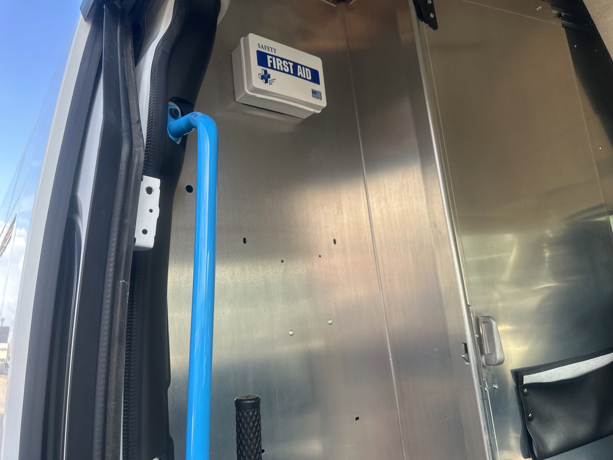 Used 2024 RAM ProMaster 3500 w/ Delivery Van Package image 10