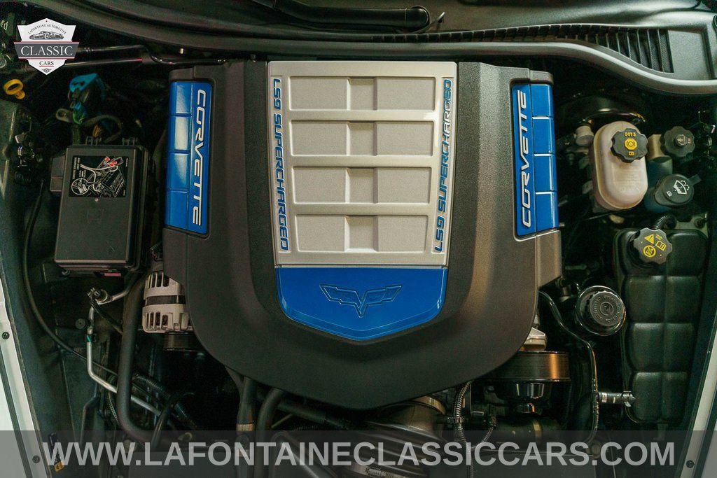 Used 2013 Chevrolet Corvette ZR1 w/ 3ZR Preferred Equipment Group RWD image 8
