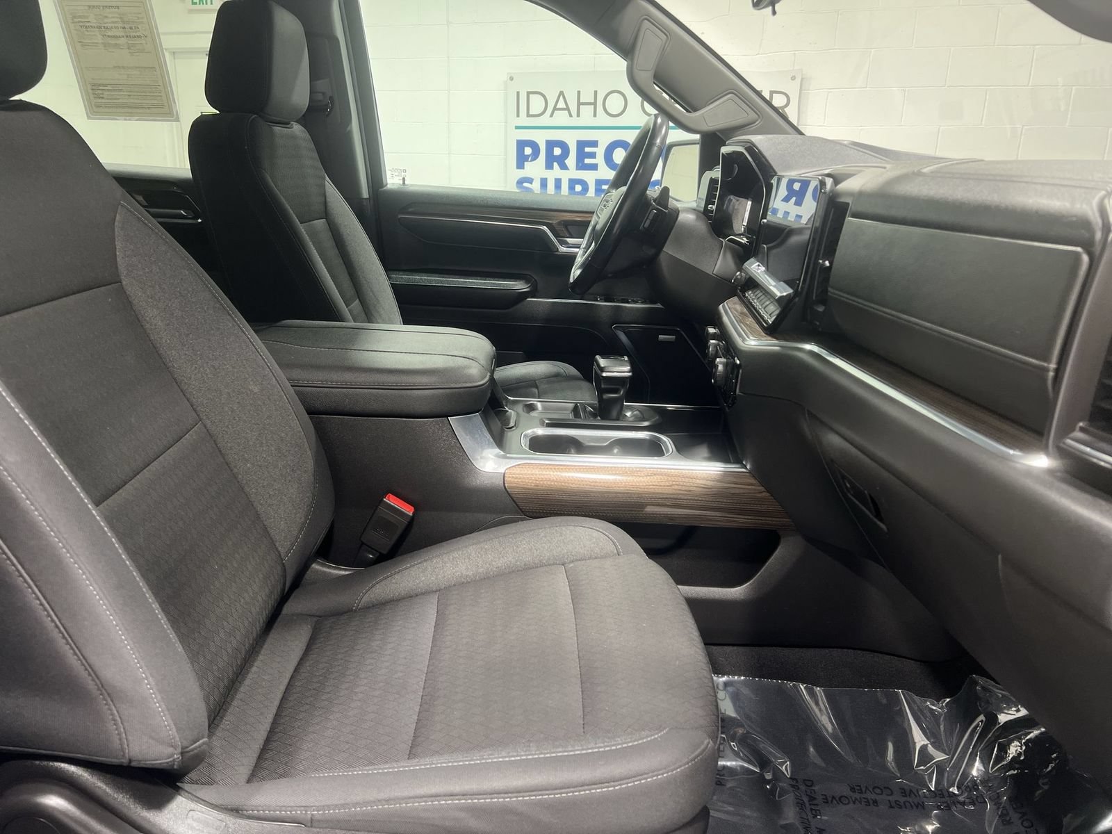 Used 2023 Chevrolet Silverado 1500 RST w/ Convenience Package II AWD/4WD image 24