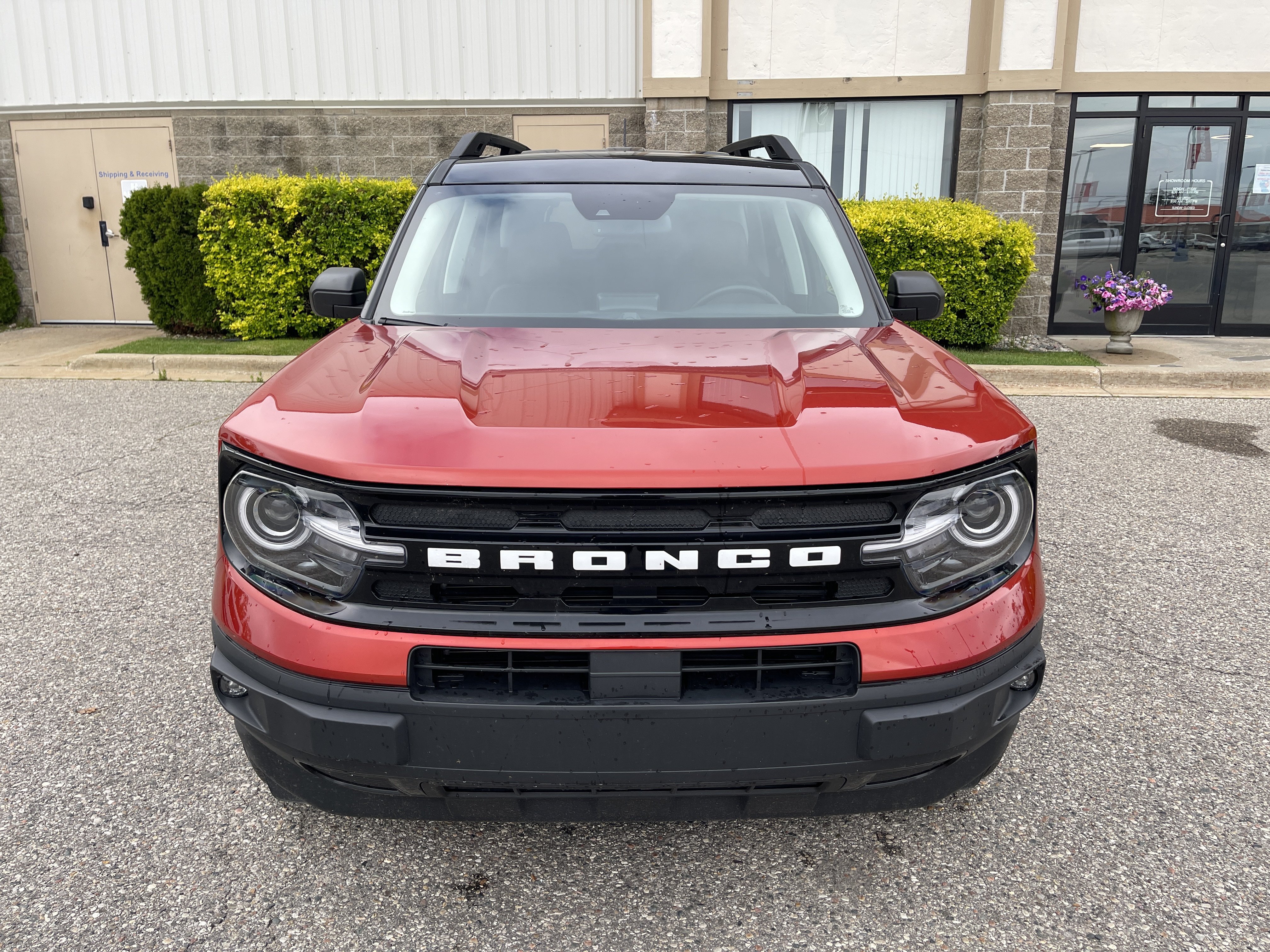 Used 2024 Ford Bronco Sport Outer Banks w/ Tech Package AWD/4WD image 9