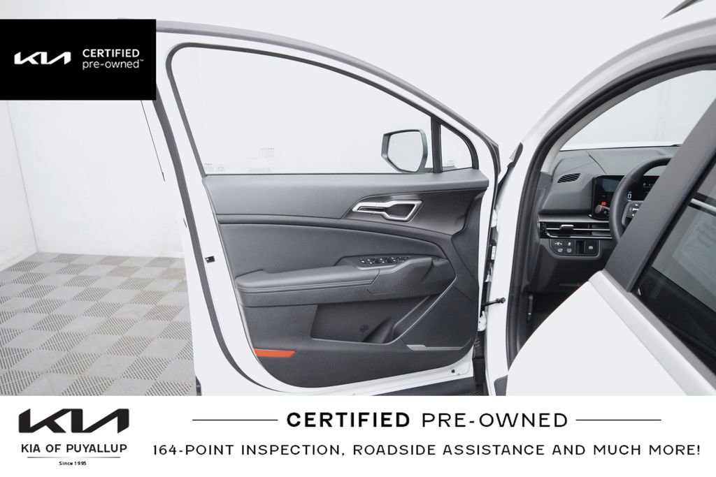 Certified 2026 Kia Sportage EX w/ EX Panoramic Sunroof Package AWD/4WD image 10