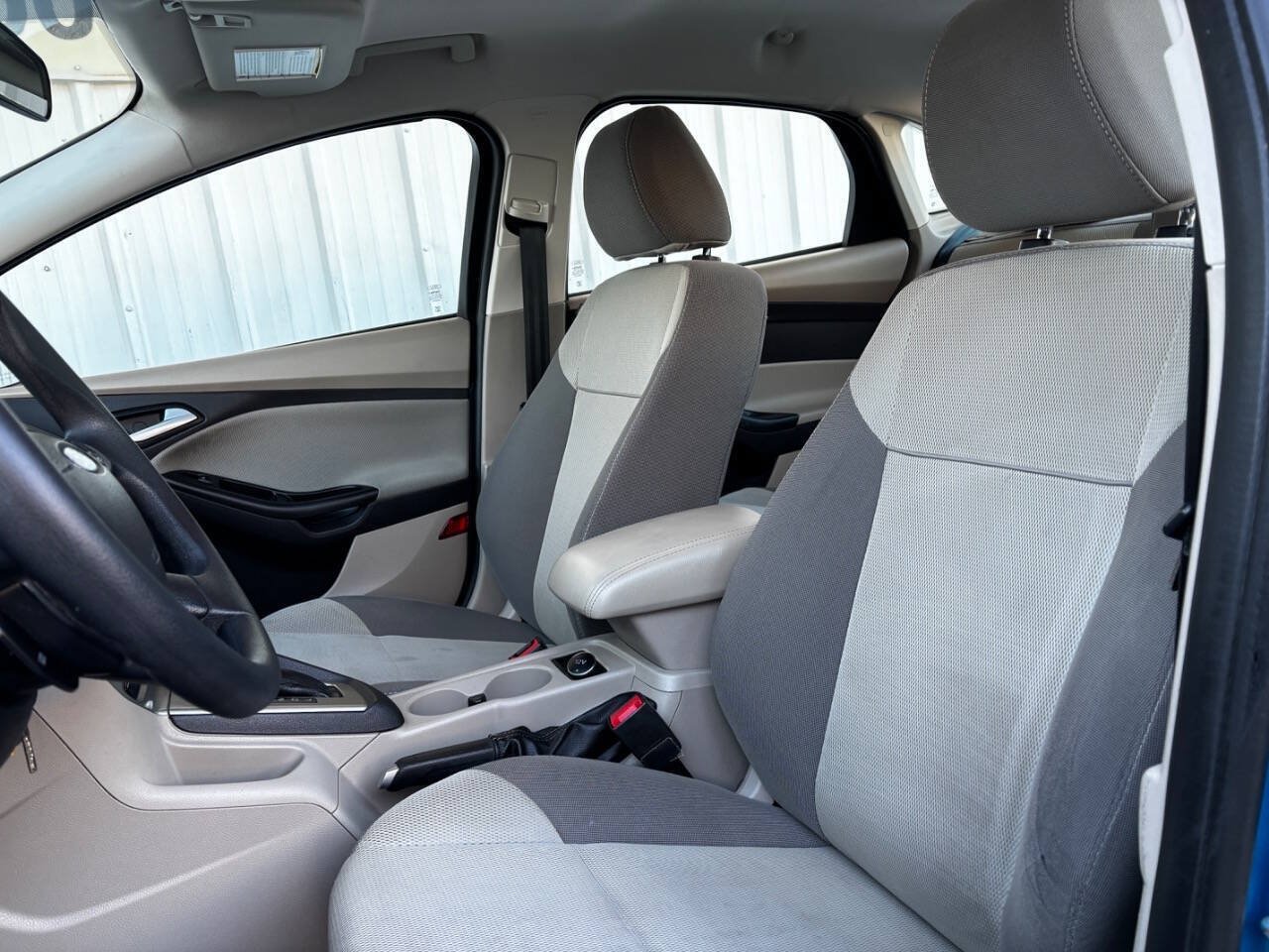 Used 2014 Ford Focus SE FWD image 9
