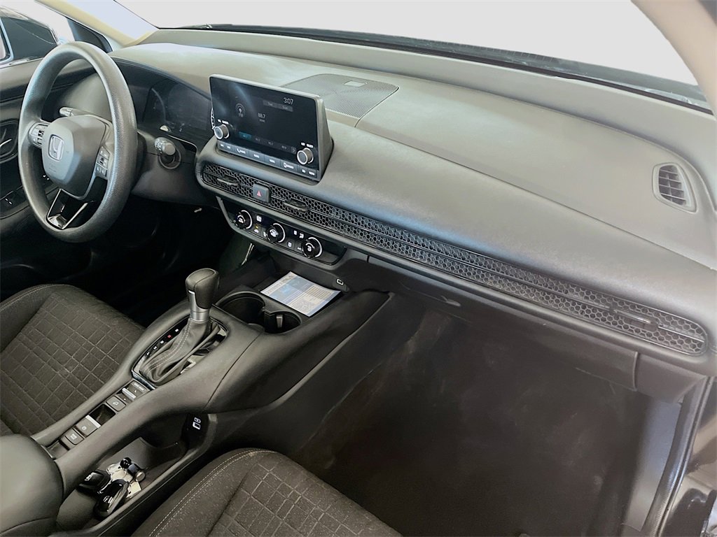 Used 2023 Honda HR-V LX image 25