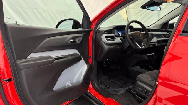 New 2027 Chevrolet Bolt LT w/ Comfort Package FWD image 28