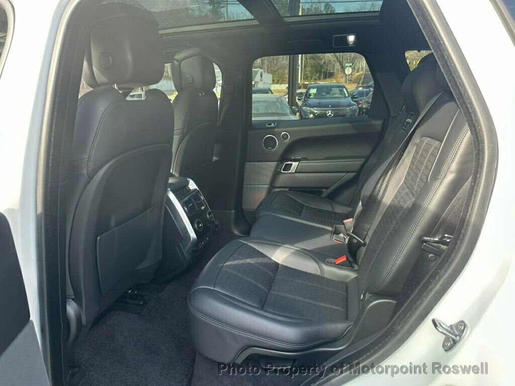 Used 2018 Land Rover Range Rover Sport HSE Dynamic image 20
