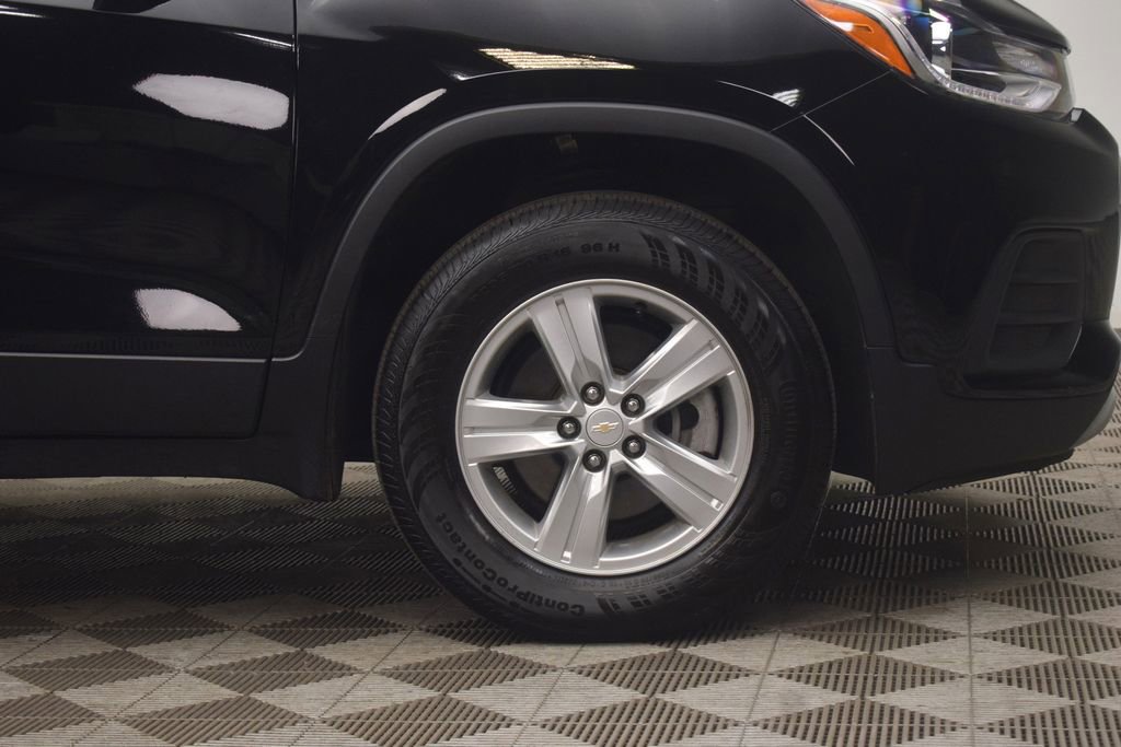 Used 2022 Chevrolet Trax LT w/ Driver Confidence Package AWD/4WD image 31