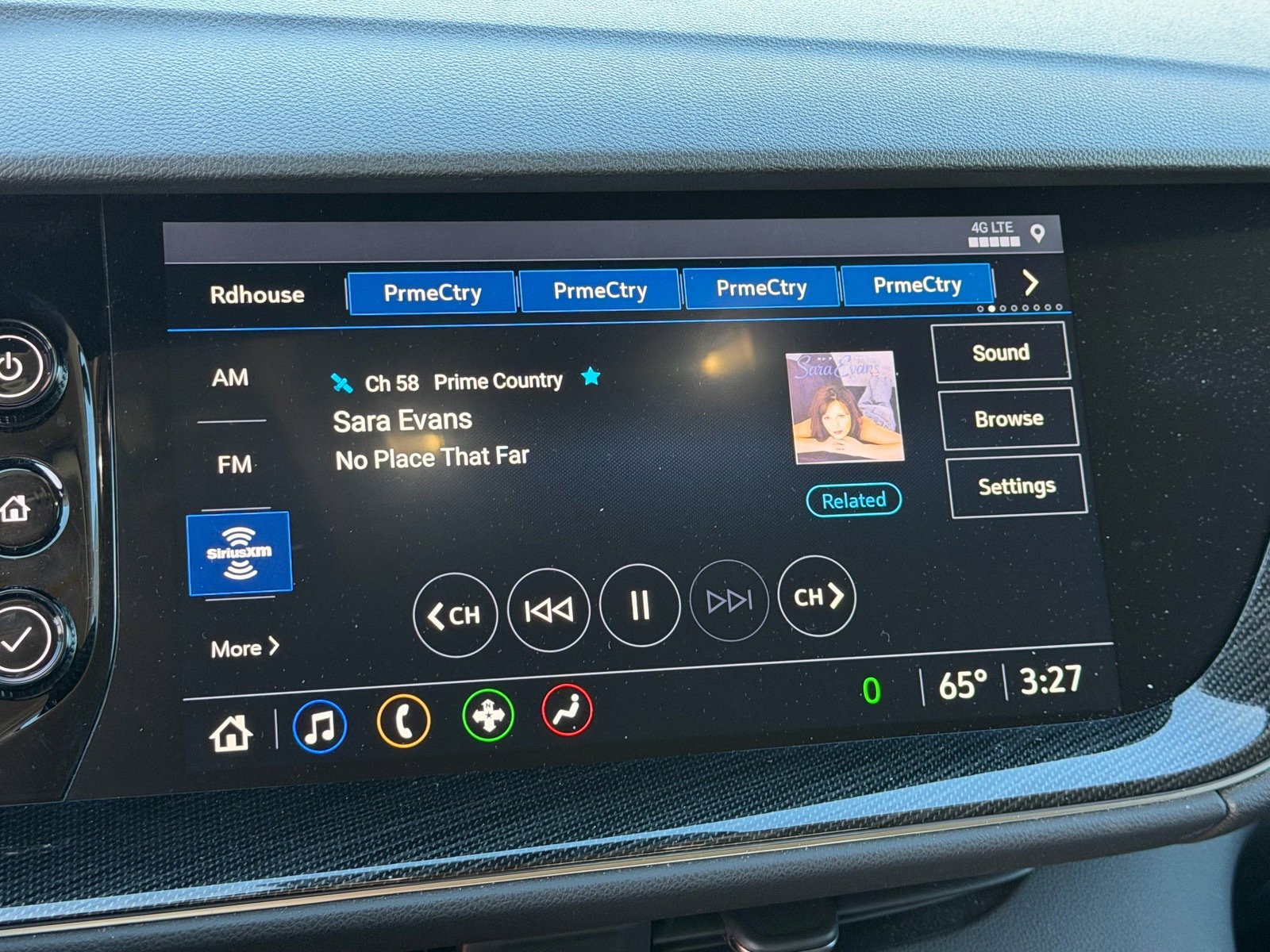 Used 2021 Buick Envision Preferred image 23