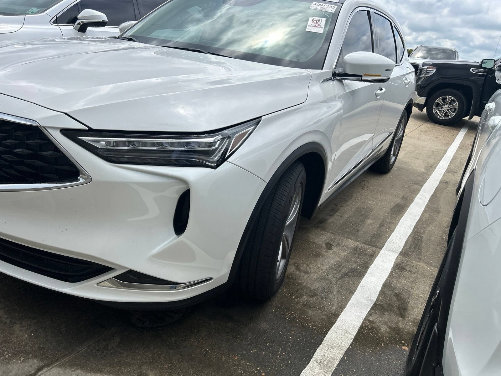 Used 2023 Acura MDX FWD image 20