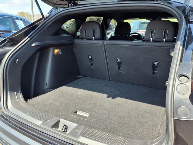 Used 2024 Chevrolet Trax RS w/ Driver Confidence Package FWD image 20