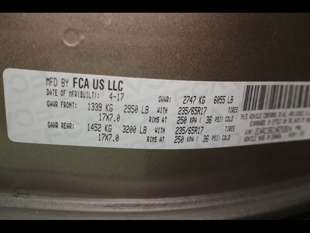 Used 2017 Chrysler Pacifica Touring Plus FWD image 23