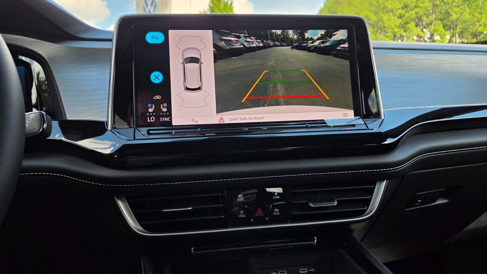 New 2026 Volkswagen Atlas Cross Sport SE AWD/4WD image 31