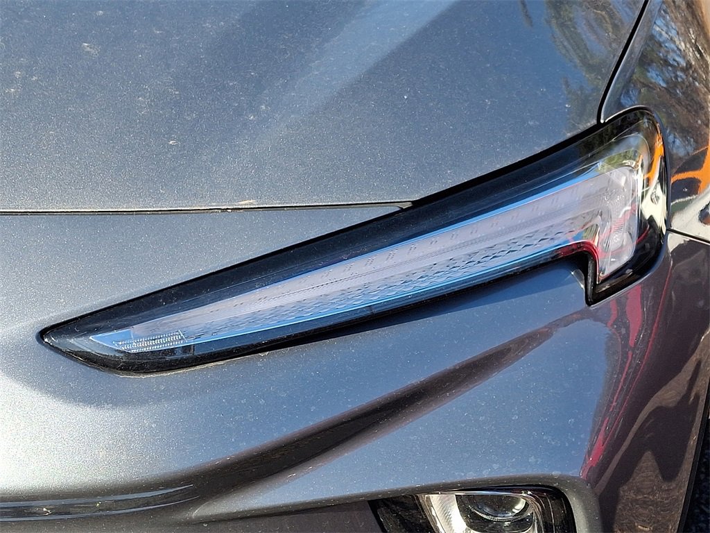 Certified 2024 Buick Encore GX Sport Touring image 9