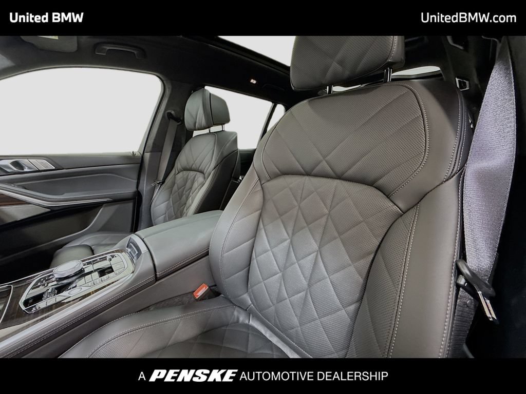 New 2027 BMW X7 xDrive40i w/ Executive Package AWD/4WD image 5