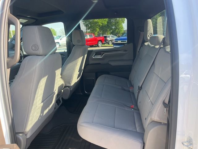 Used 2025 Chevrolet Silverado 1500 LT RWD image 30