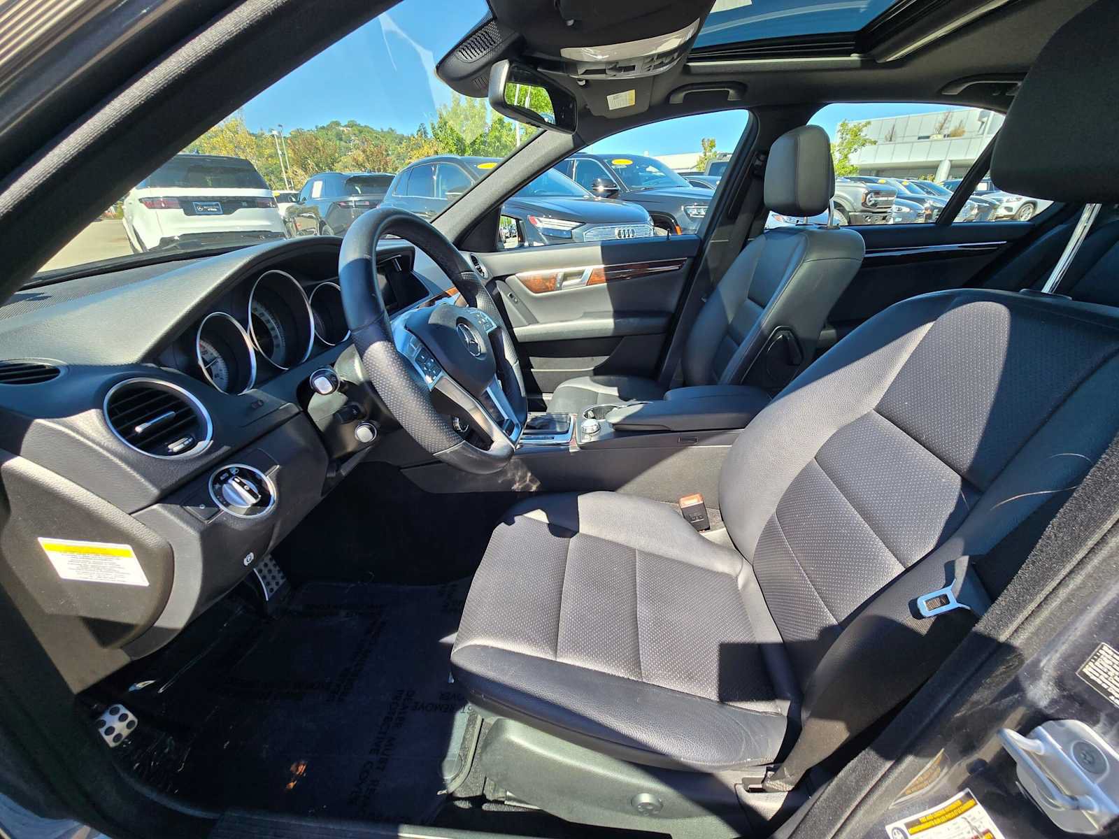 Used 2014 Mercedes-Benz C 250 Sedan image 20