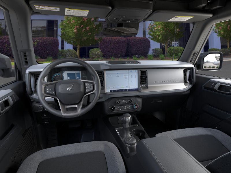 New 2025 Ford Bronco 4-Door AWD/4WD image 34