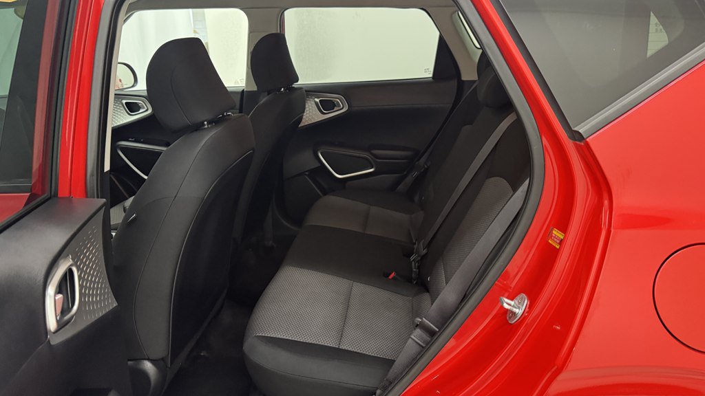 Used 2020 Kia Soul LX FWD image 20