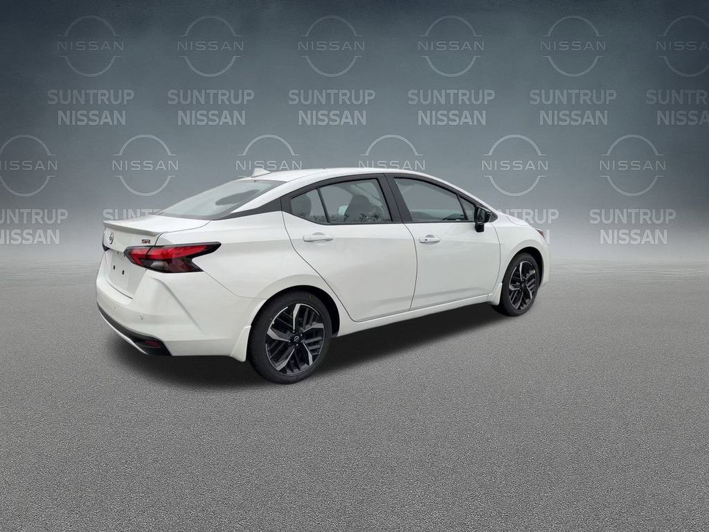 Used 2025 Nissan Versa SR w/ Trunk Package image 8