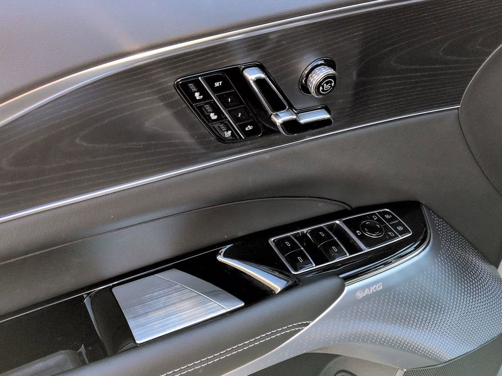 Certified 2026 Cadillac Lyriq Premium Sport w/ LPO, Floor Liner Package image 25