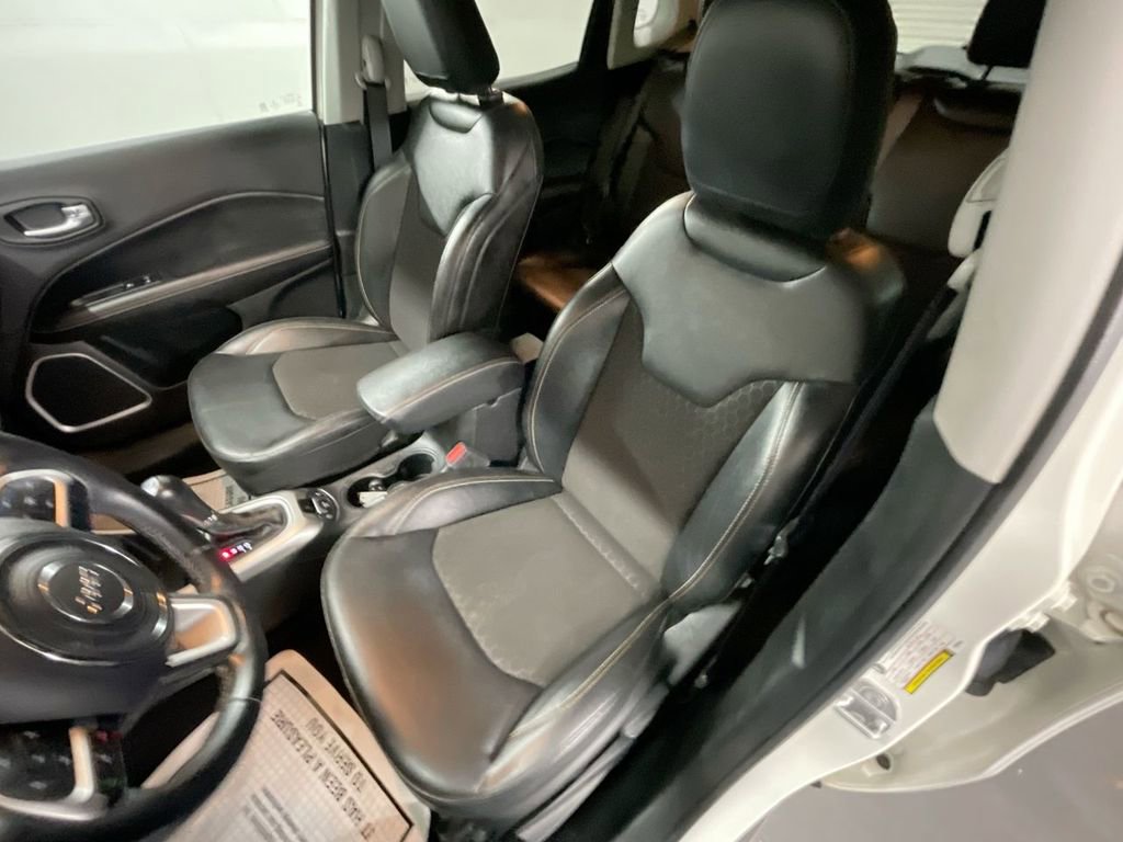 Used 2021 Jeep Compass Latitude image 18