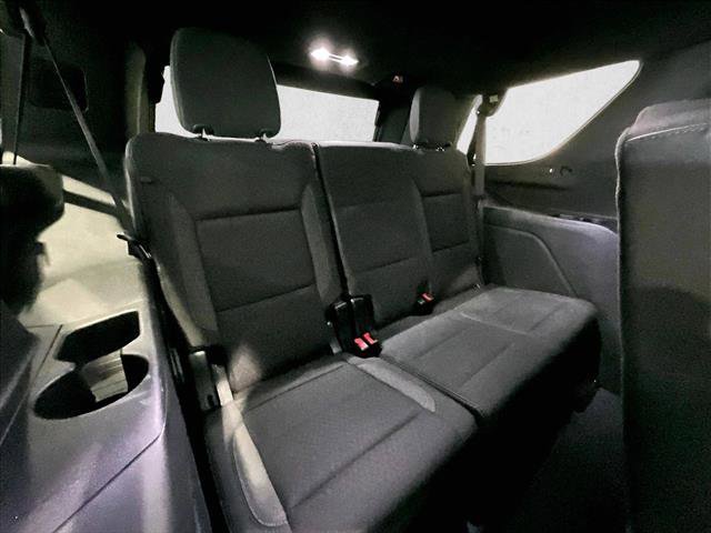 Used 2025 Chevrolet Tahoe LS RWD image 30