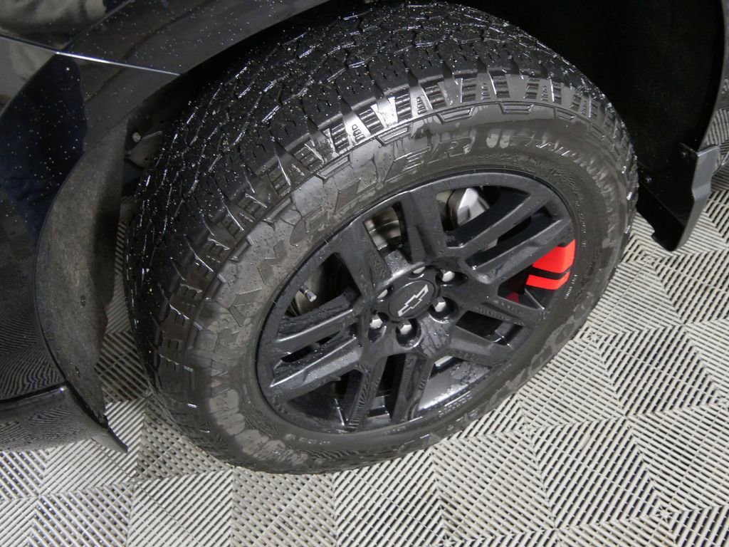 Used 2022 Chevrolet Silverado 1500 RST w/ Redline Edition image 8