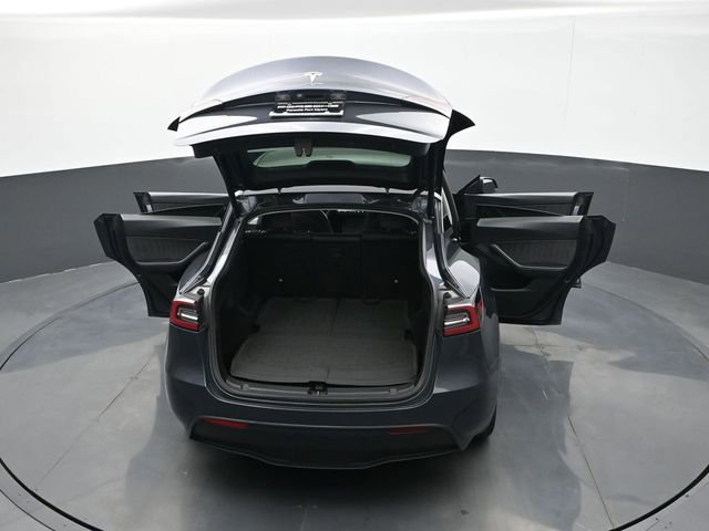 Used 2021 Tesla Model Y Long Range image 26