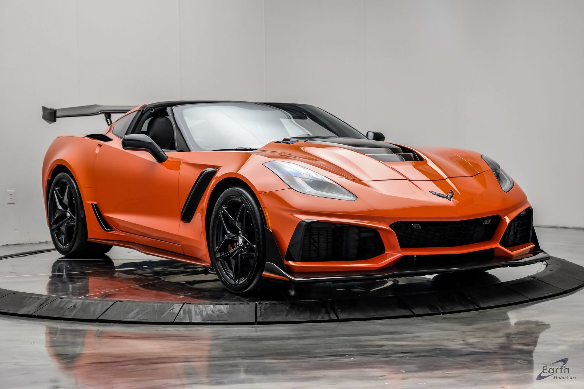 Used 2019 Chevrolet Corvette ZR1 RWD image 31