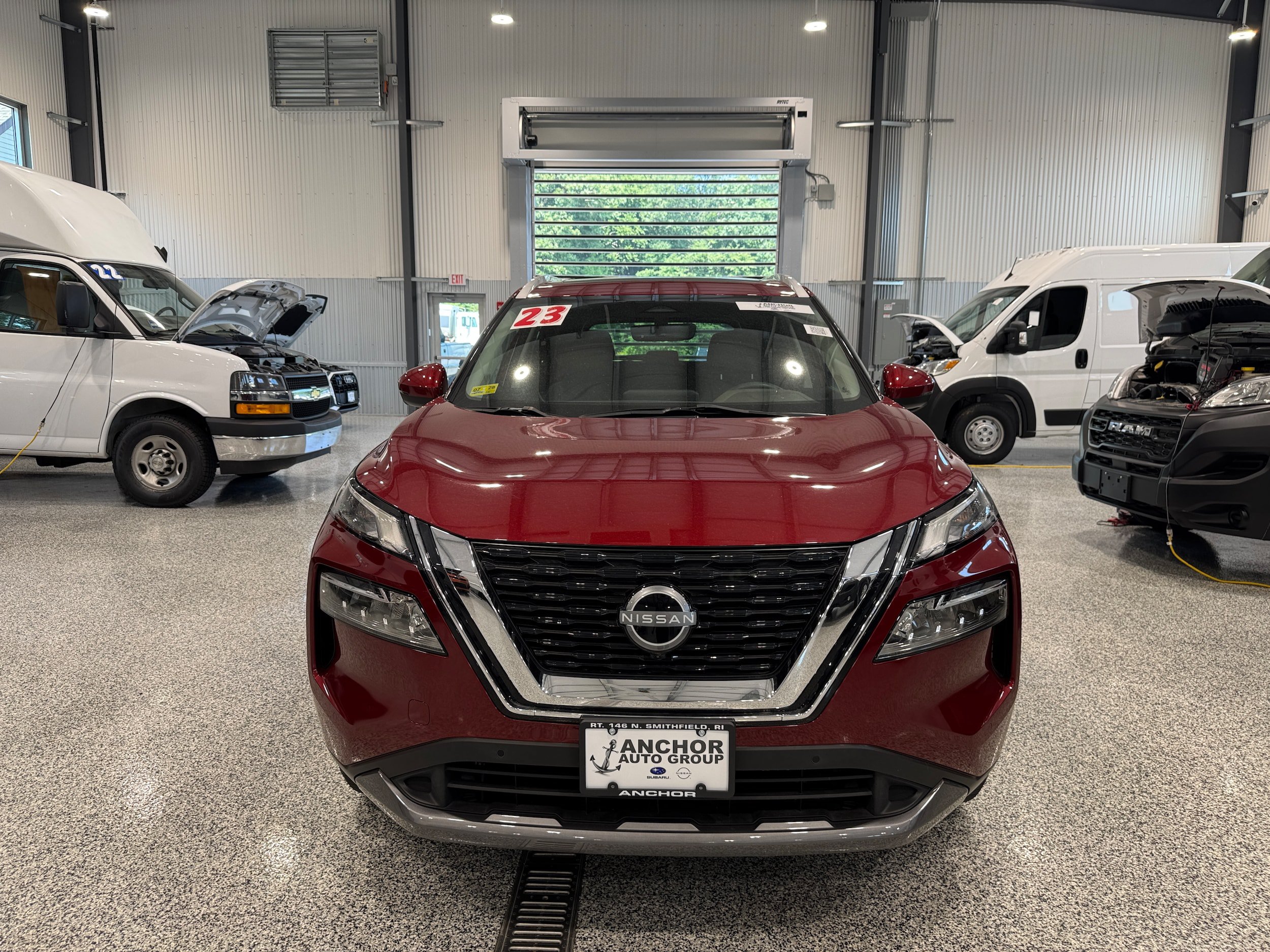Used 2023 Nissan Rogue SL w/ SL Premium Package AWD/4WD image 2