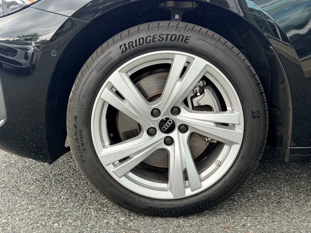 Certified 2025 Audi A5 2.0T Premium Plus w/ Premium Plus AWD/4WD image 28