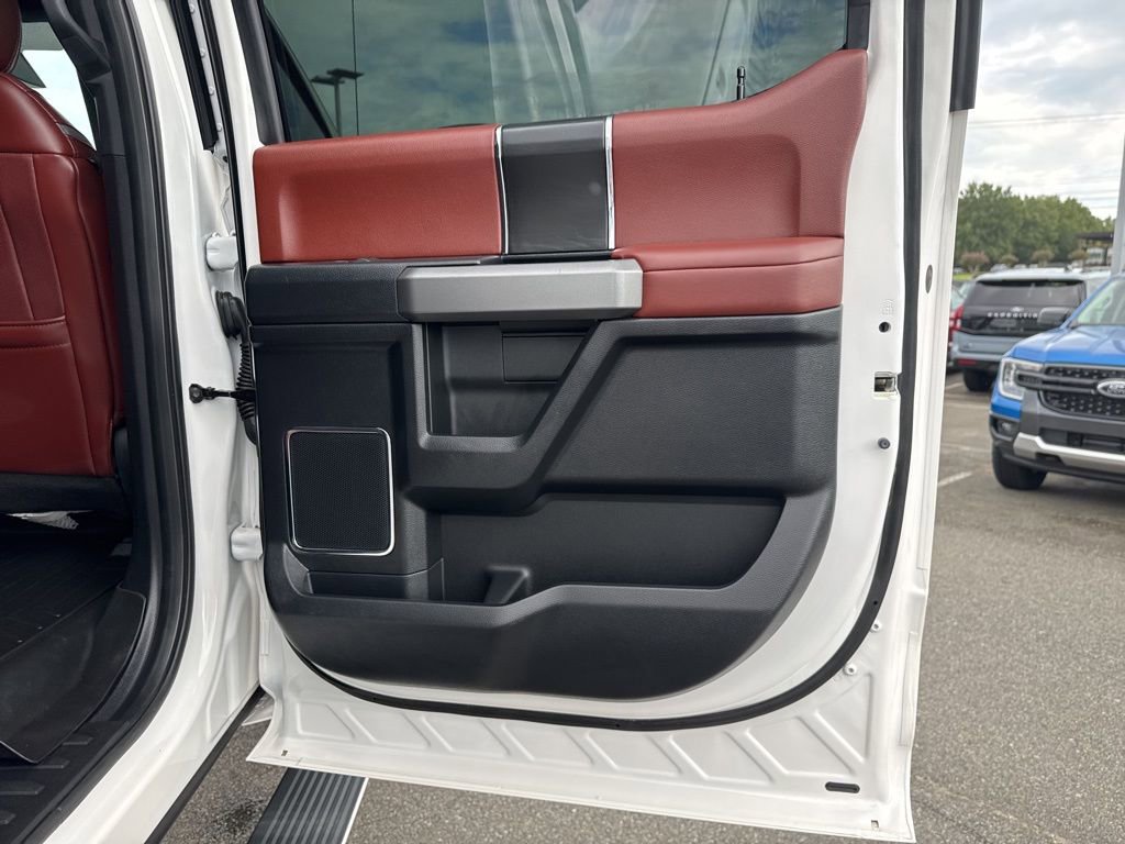 Used 2019 Ford F250 Platinum w/ FX4 Off-Road Package image 26