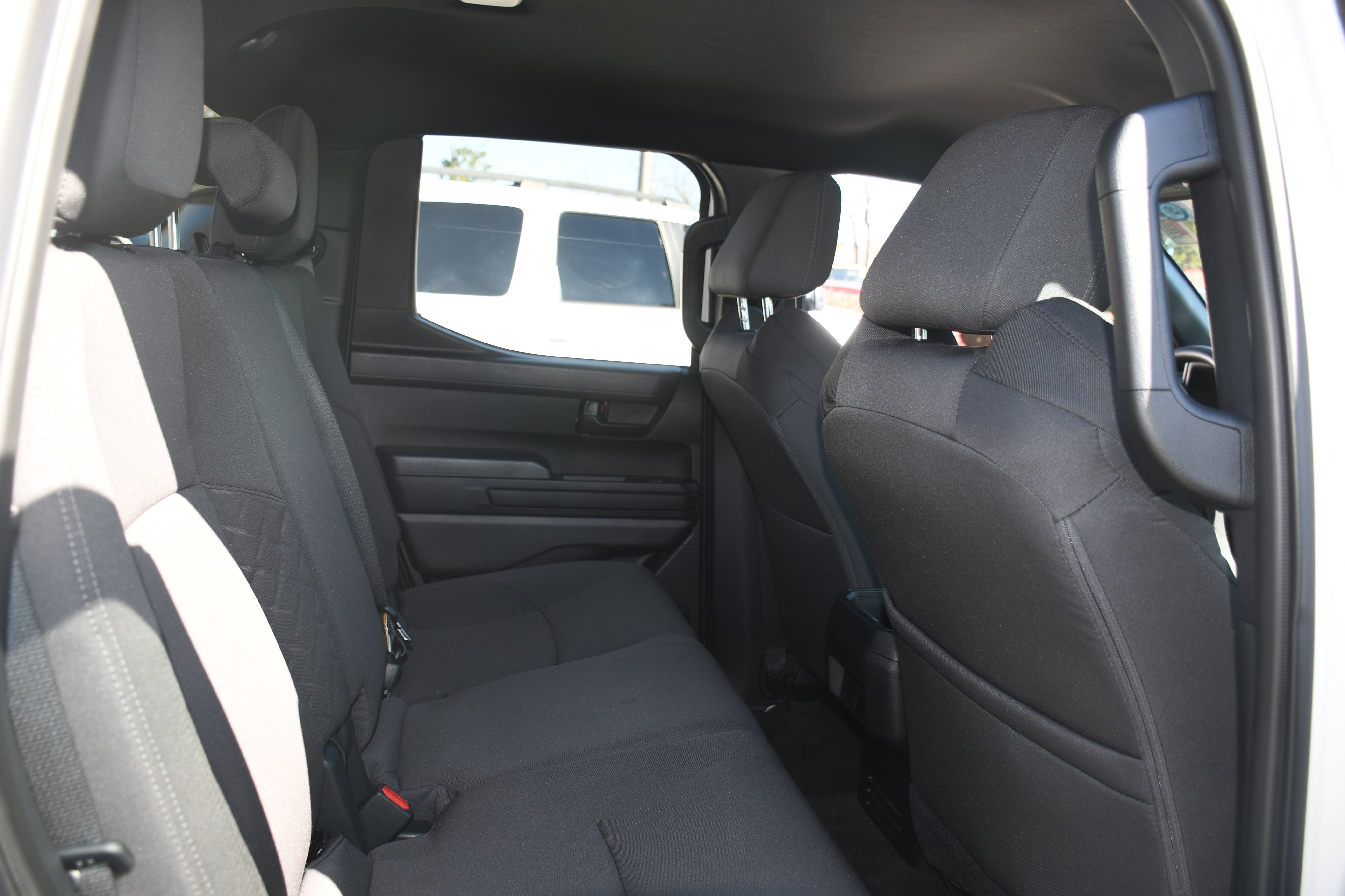 Certified 2025 Toyota Tacoma SR AWD/4WD image 17