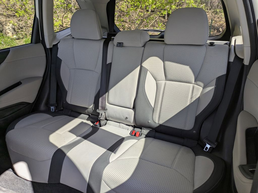 Used 2019 Subaru Forester Premium w/ All-Weather Package AWD/4WD image 30