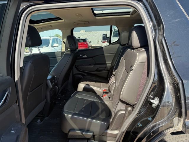 Used 2023 GMC Acadia Denali w/ Denali Ultimate Package AWD/4WD image 18