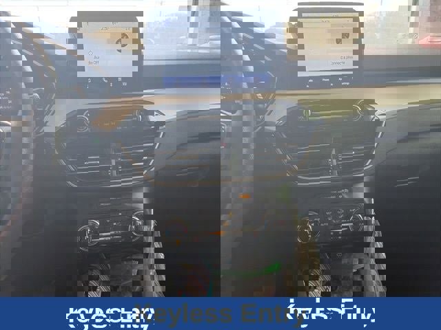 Used 2021 Ford Escape SE w/ Convenience Package image 19