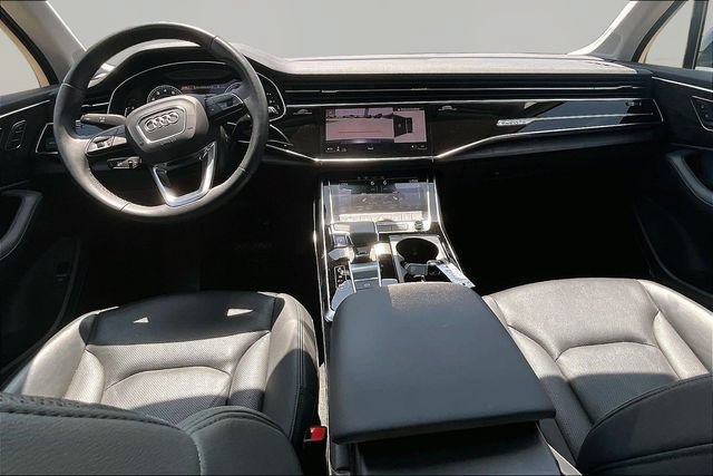 Used 2023 Audi Q7 2.0T Premium Plus w/ Premium Plus Package AWD/4WD image 15